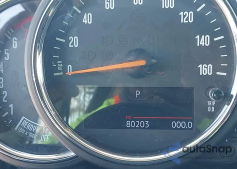 2017 Mini Clubman Cooper z USA, uszkodzony, nr VIN WMWLN5C36H2E33145